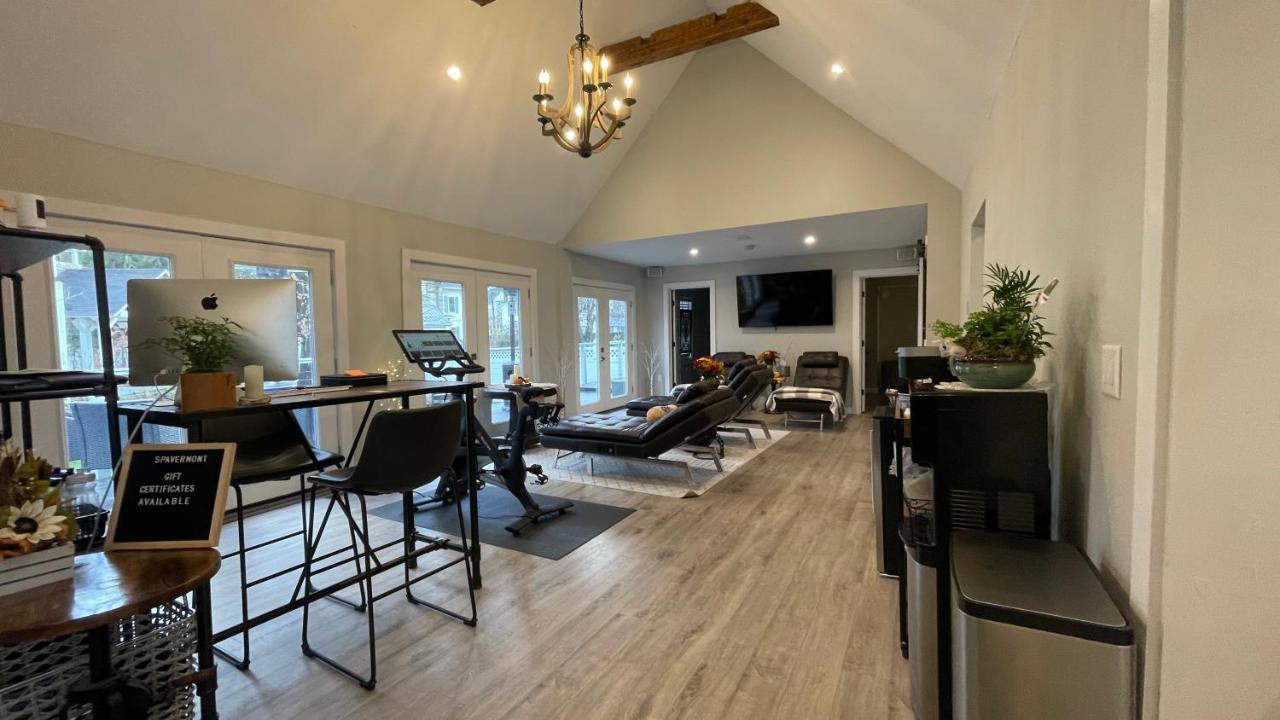 Phineas Swann Inn & Spa Montgomery Center Bagian luar foto