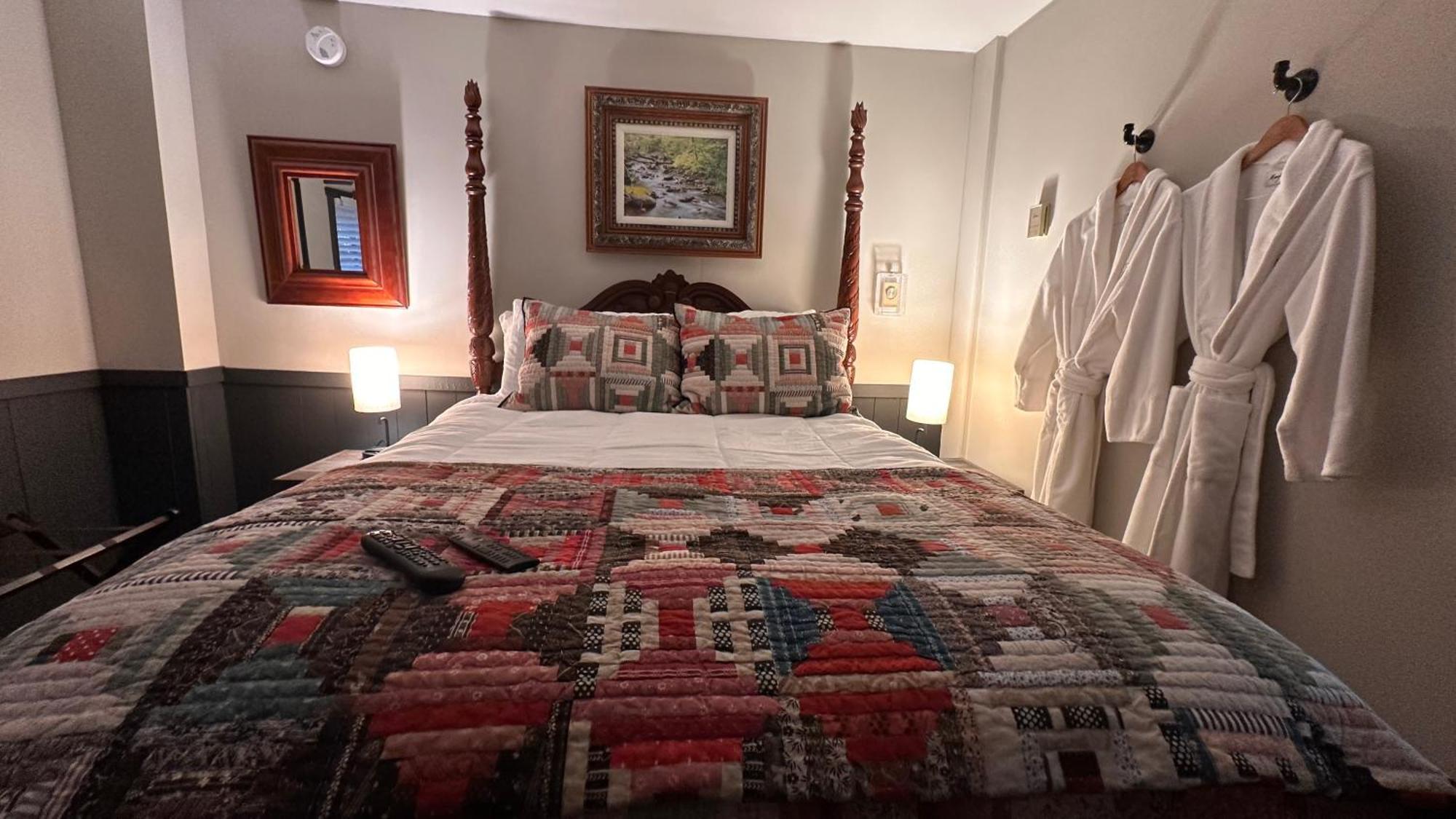 Phineas Swann Inn & Spa Montgomery Center Bagian luar foto