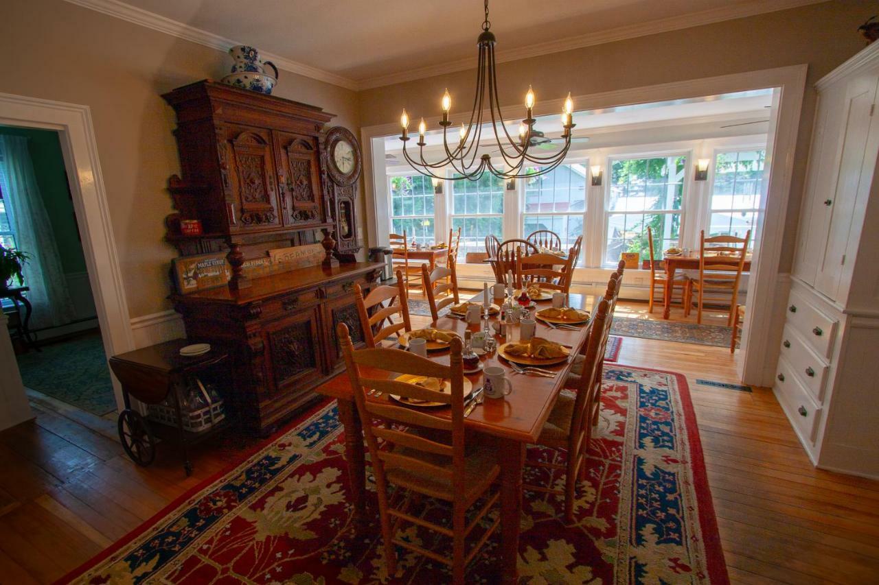Phineas Swann Inn & Spa Montgomery Center Bagian luar foto