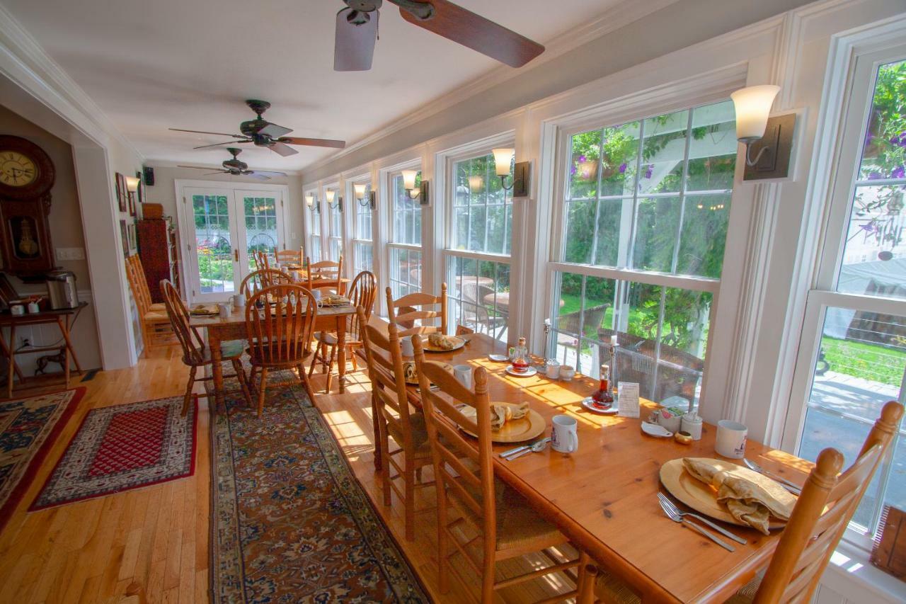 Phineas Swann Inn & Spa Montgomery Center Bagian luar foto